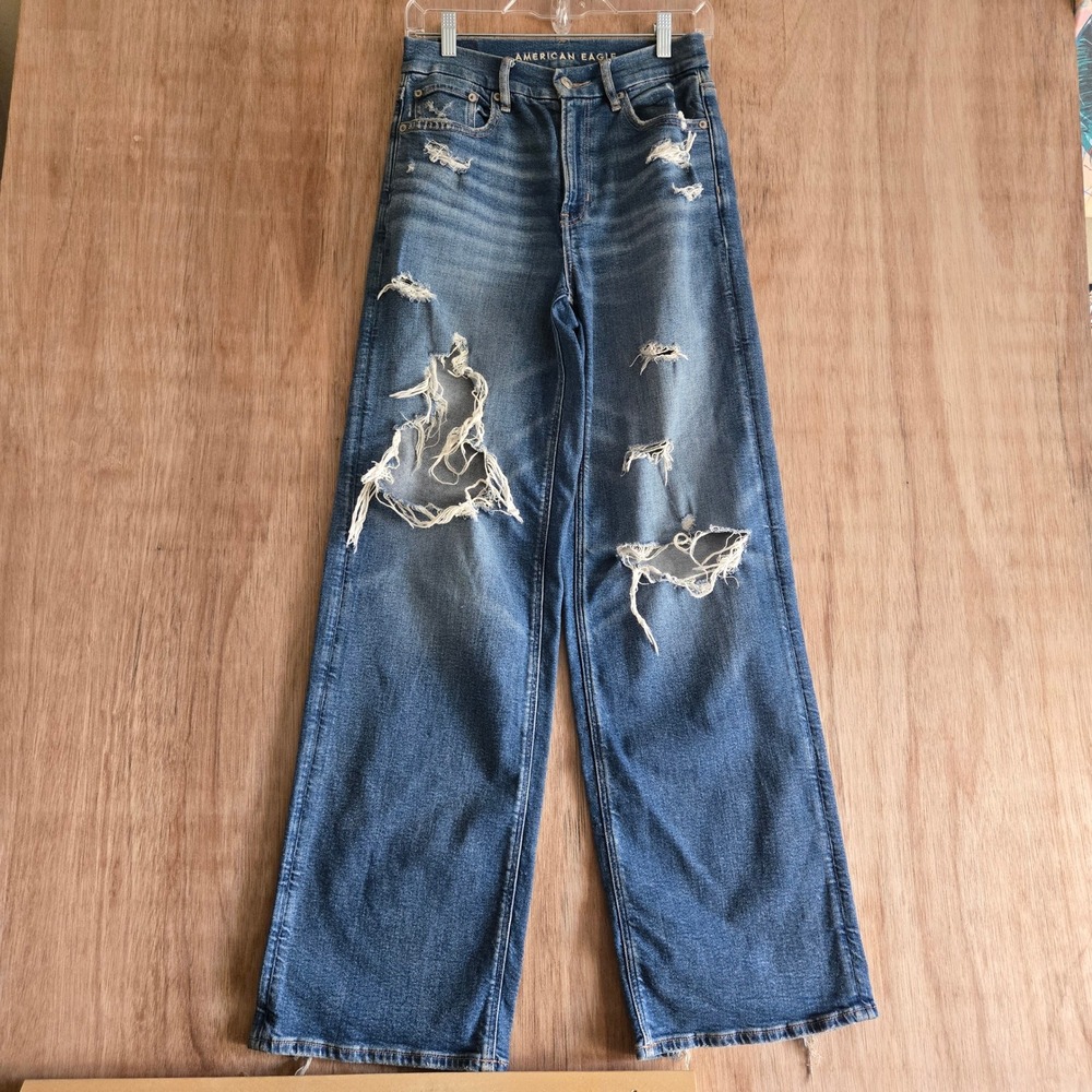 Distressed Baggy Wide Leg Curvy Super High-Rise Straight Blue 2 Reg AE Jeans
